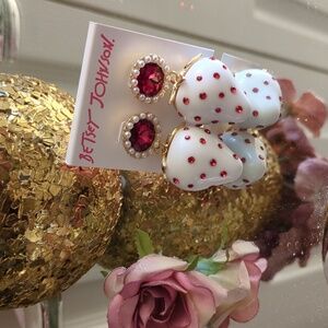 NWT BETSEY JOHNSON White Strawberry Earrings